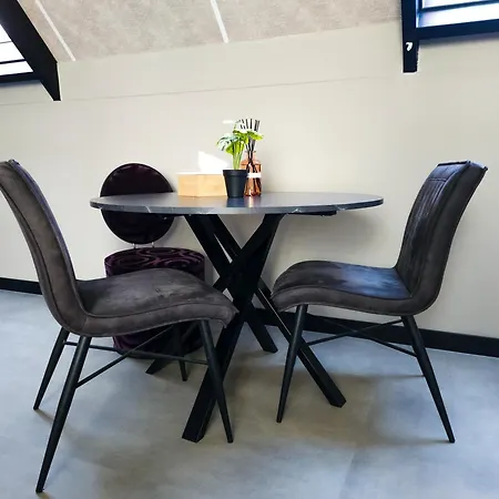 Gæstehus Kenzavi Helmond